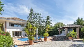 Comprar villa en Puerto del Almendro con 5 dormitorios