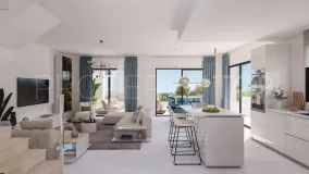 Estepona Golf, adosado con 3 dormitorios en venta