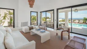 Comprar villa con 5 dormitorios en Puerto del Almendro