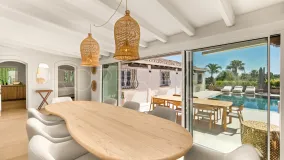 Se vende villa en Paraiso Alto