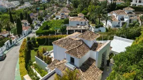 Villa for sale in Los Naranjos Hill Club