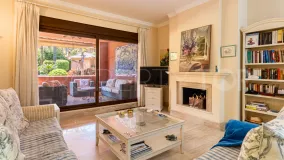 Apartamento en venta en Alhambra del Golf con 2 dormitorios