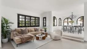 Comprar apartamento de 3 dormitorios en Aldea Blanca