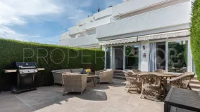 Apartment in El Paraiso for sale