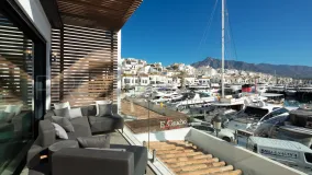 Apartamento en venta con 3 dormitorios en Marbella - Puerto Banus