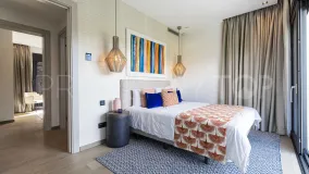 Buy villa in La Alqueria with 5 bedrooms