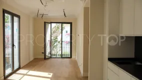 Hotel for sale in Estepona Centre with 9 bedrooms