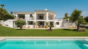 Villa en venta en Marbella Golden Mile