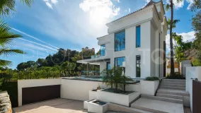 Comprar villa en La Quinta de 6 dormitorios