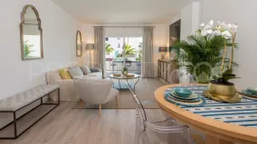 Buy apartment in Nueva Andalucia