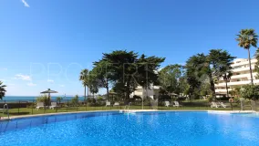 For sale apartment with 4 bedrooms in Los Granados Playa
