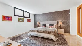 Nueva Andalucia 7 bedrooms villa for sale