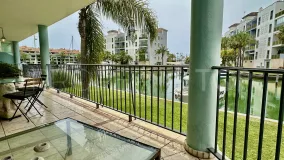 For sale 3 bedrooms ground floor apartment in Isla Carey