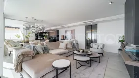 Duplex penthouse with 3 bedrooms for sale in Monte Paraiso