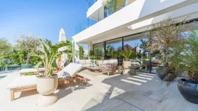 4 bedrooms villa in Marbella East for sale