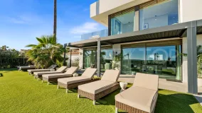 Estepona Este, villa en venta