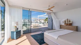 5 bedrooms villa in Marbella for sale