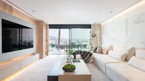 Apartamento en venta con 3 dormitorios en Marbella - Puerto Banus