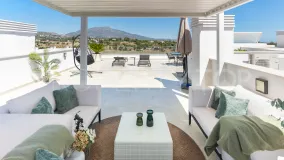 Estepona 3 bedrooms penthouse for sale
