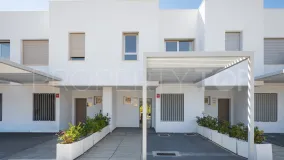 For sale 3 bedrooms town house in Estepona