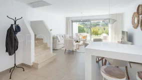 For sale 3 bedrooms town house in Estepona