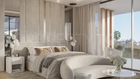 For sale villa in Nueva Andalucia with 5 bedrooms