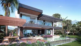 For sale villa in Nueva Andalucia