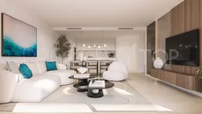 Apartment with 2 bedrooms for sale in Estepona East