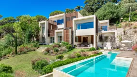 For sale villa with 5 bedrooms in El Madroñal