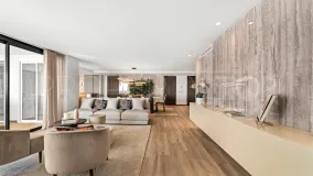 Apartamento de 5 dormitorios a la venta en Marbella - Puerto Banus