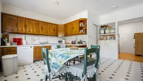 For sale Marbella City 4 bedrooms villa