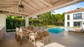 Villa for sale in Los Arqueros with 4 bedrooms