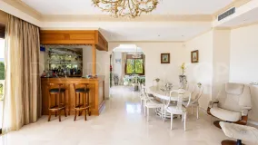 Villa en venta en La Quinta de 5 dormitorios