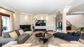 Comprar villa en Nueva Andalucia