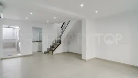 For sale Coin Centro town house with 2 bedrooms