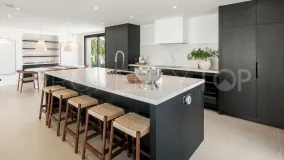 Comprar villa de 5 dormitorios en Puerto del Almendro