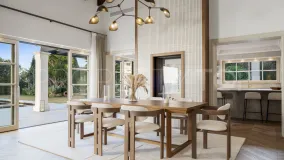 6 bedrooms villa for sale in Nueva Andalucia