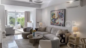 2 bedrooms ground floor apartment in Sun Gardens for sale