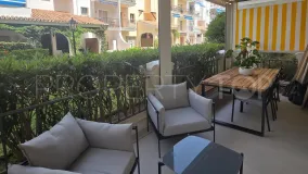 Se vende apartamento planta baja con 2 dormitorios en Andalucia del Mar