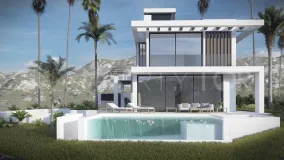 Estepona Oeste, villa en venta con 5 dormitorios