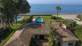 Estepona Este, villa a la venta