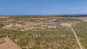 Plot in Santanyi for sale