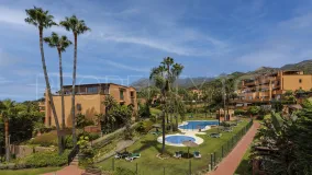 Apartamento de 2 dormitorios a la venta en Marbella Ciudad