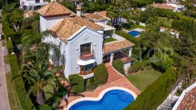 Villa con 4 dormitorios a la venta en Monte Biarritz