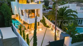 5 bedrooms villa for sale in Marbella Golden Mile