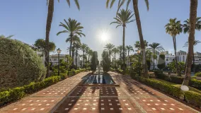 3 bedrooms penthouse for sale in Estepona