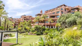 Apartamento en venta en Estepona de 2 dormitorios