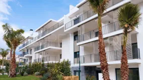 Se vende apartamento con 2 dormitorios en Estepona Centro