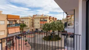 Se vende apartamento con 2 dormitorios en Estepona Centro