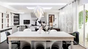 Town house with 5 bedrooms for sale in Altos del Rodeo